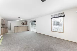 395 Elder St, Ypsilanti, MI 48197 - Photo 7