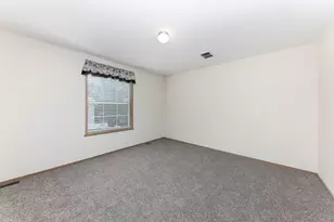 395 Elder St, Ypsilanti, MI 48197 - Photo 15