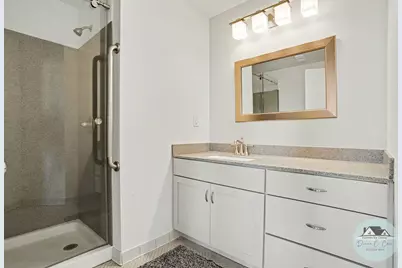 297 W Clay Avenue #411, Muskegon, MI 49440 - Photo 11