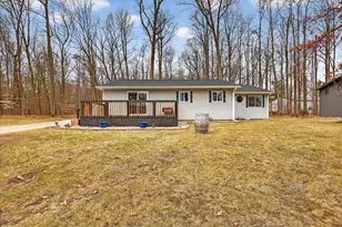 6633 Birch Shore Dr, Lakeview, MI 48850 - Photo 3