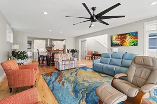 404 W Loomis St, Ludington, MI 49431 - Photo 9