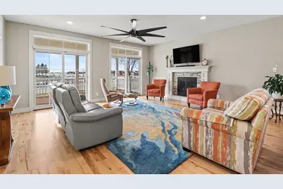 404 W Loomis Street, Ludington, MI 49431 - Photo 7