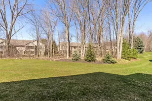 4911 Faringdom Grove Dr, Hudsonville, MI 49426 - Photo 7