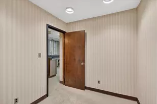 2426 Burton St SE, Grand Rapids, MI 49546 - Photo 35