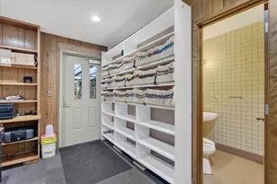 2426 Burton St SE, Grand Rapids, MI 49546 - Photo 17