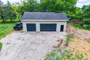 710 S Elm St, Three Oaks, MI 49128 - Photo 27