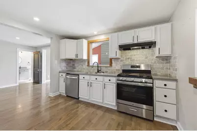 710 S Elm Street, Three Oaks, MI 49128 - Photo 5