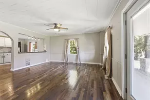 710 S Elm St, Three Oaks, MI 49128 - Photo 7