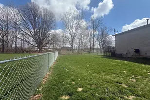 460 E Ellsworth St, Bellevue, MI 49021 - Photo 7