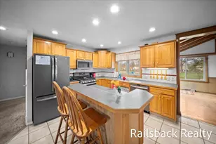 3121 Higgins Ave SW, Grandville, MI 49418 - Photo 7