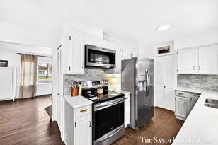 1703 Columbus Ave, Norton Shores, MI 49441 - Photo 11