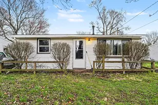 240 N 25th St, Springfield, MI 49037 - Photo 17