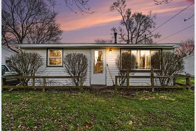 240 N 25th Street, Springfield, MI 49037 - Photo 1