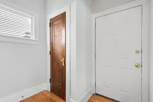 1258 Sherman St SE, Grand Rapids, MI 49506 - Photo 15