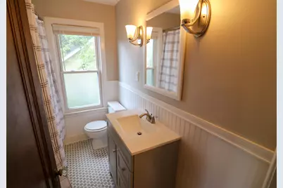 907 E Fifth Street, Royal Oak, MI 48067 - Photo 11