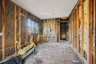 606 8th St, Three Rivers, MI 49093 - Photo 17