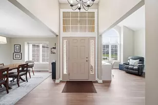 4830 Stonewood Dr, Jackson, MI 49201 - Photo 7