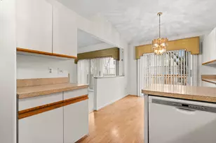 36482 Lochdale, Farmington Hills, MI 48335 - Photo 17