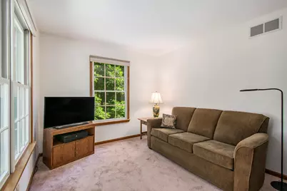 11276 Bridlewood Trail, Berrien Springs, MI 49103 - Photo 9