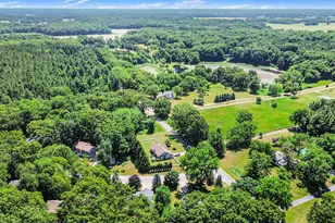 11276 Bridlewood Trail, Berrien Springs, MI 49103 - Photo 31