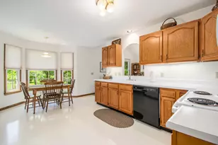 11276 Bridlewood Trail, Berrien Springs, MI 49103 - Photo 11