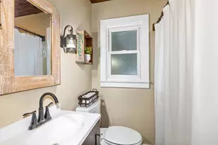 308 W 21st St, Holland, MI 49423 - Photo 17