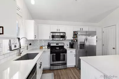 10868 Douglas Drive, Allendale, MI 49401 - Photo 9