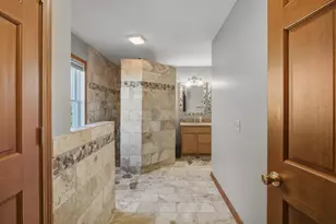 9227 Yager Rd, Columbus, MI 48063 - Photo 23