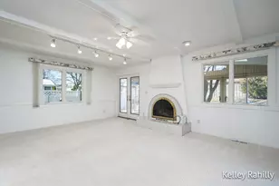 1761 Edgewood Ave SE, Grand Rapids, MI 49506 - Photo 17