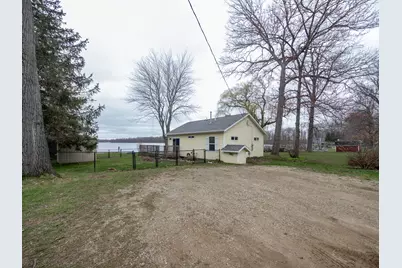3053 E Baseline Road, Gobles, MI 49055 - Photo 23