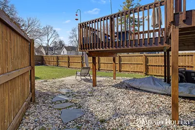 350 Spencer Street NE, Grand Rapids, MI 49505 - Photo 7