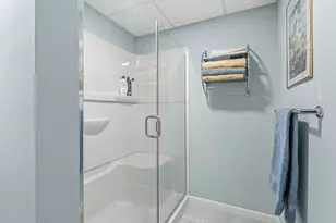 1737 Greenlawn Ave, Kalamazoo, MI 49006 - Photo 33