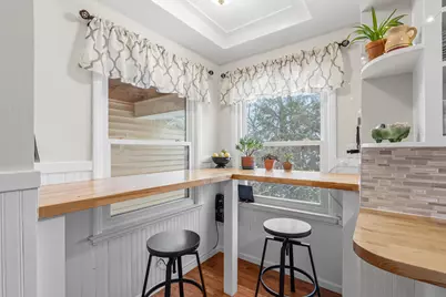 1737 Greenlawn Avenue, Kalamazoo, MI 49006 - Photo 19