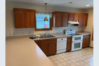 51 Newcastle Drive, Zeeland, MI 49464 - Photo 5