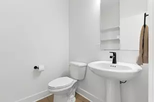 8480 Knotty Pine Ln, Kalamazoo, MI 49009 - Photo 3