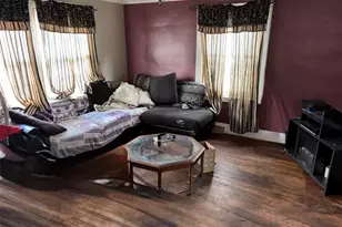 1810 Lindbergh St, Wyandotte, MI 48192 - Photo 5