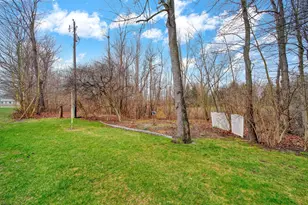 1702 Lakewood Dr, Adrian, MI 49221 - Photo 39