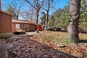 1736 Montague Ave, Muskegon, MI 49441 - Photo 27