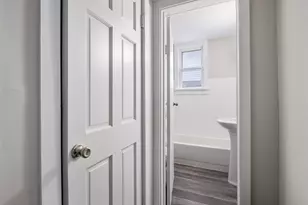 937 Davis Ave NW, Grand Rapids, MI 49504 - Photo 17