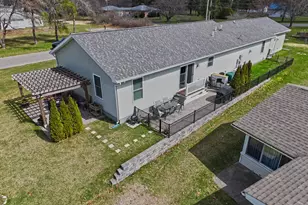 50306 Pleasant St, Dowagiac, MI 49047 - Photo 11