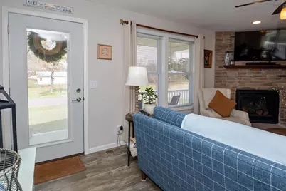 50306 Pleasant Street, Dowagiac, MI 49047 - Photo 15