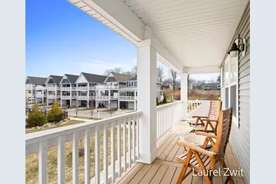 406 W Leland Drive, Whitehall, MI 49461 - Photo 7