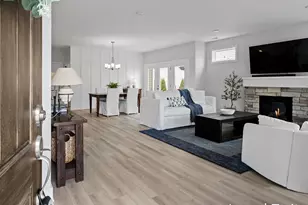 406 W Leland Dr, Whitehall, MI 49461 - Photo 3