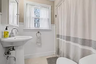 2415 Aleda Ave SE, Grand Rapids, MI 49507 - Photo 19