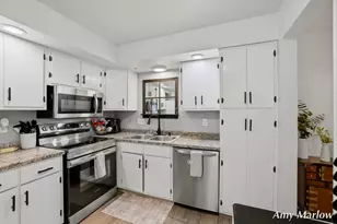 6716 Cascade Rd SE, Grand Rapids, MI 49546 - Photo 9