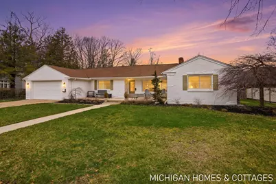 141 E 26th Street, Holland, MI 49423 - Photo 1