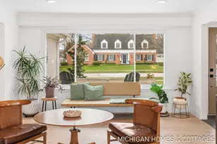 141 E 26th St, Holland, MI 49423 - Photo 3