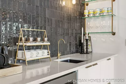 141 E 26th Street, Holland, MI 49423 - Photo 7