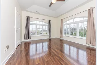 5518 Arbor Chase Drive, Ann Arbor, MI 48103 - Photo 9