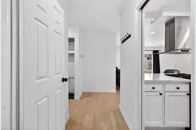 23245 Tuck Road, Farmington Hills, MI 48336 - Photo 33